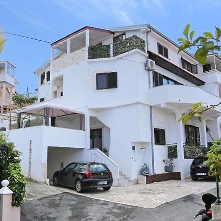 Apartments With A Parking Space Mastrinka, Ciovo - 4324 تروغير المظهر الخارجي الصورة