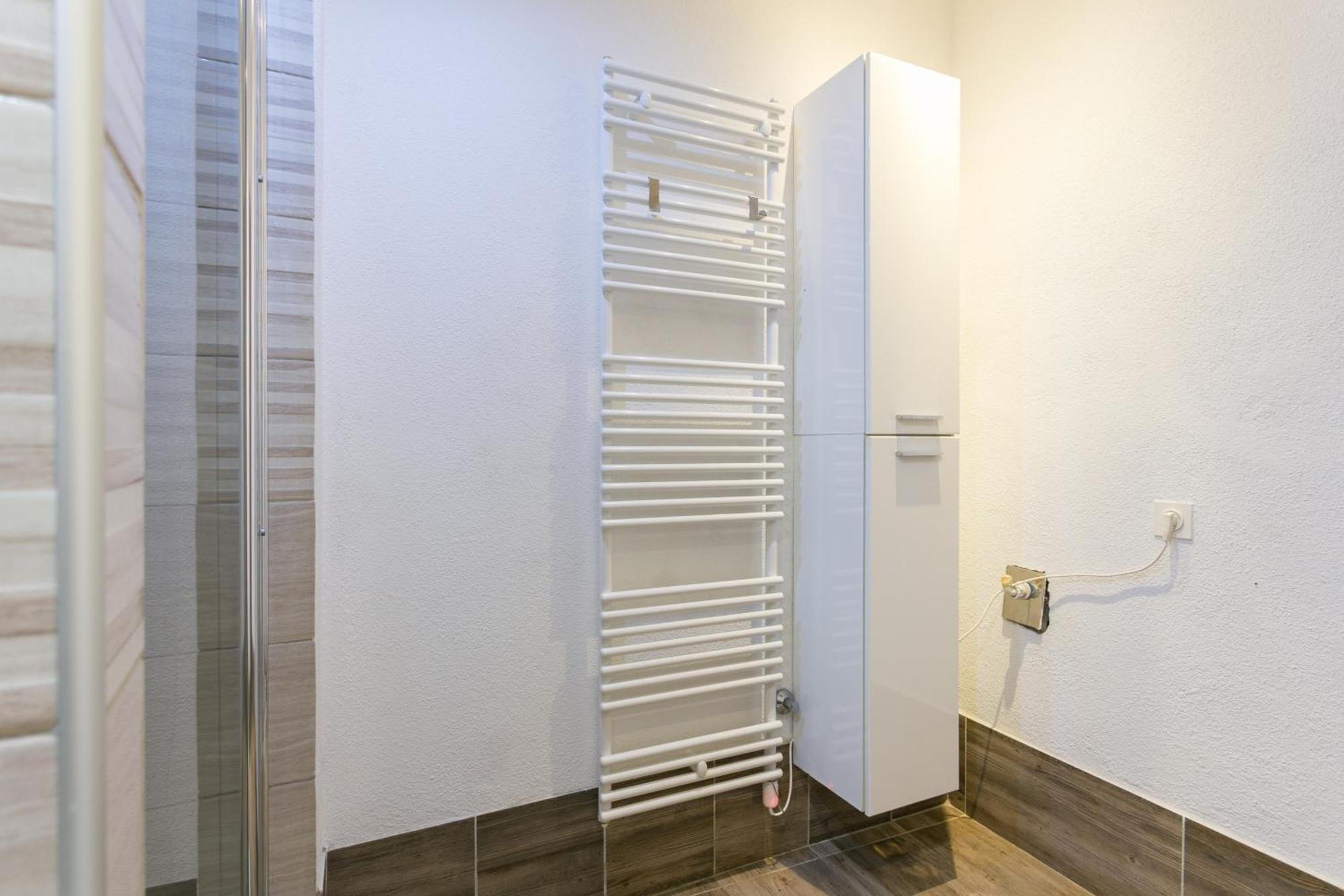 Apartments With A Parking Space Mastrinka, Ciovo - 4324 تروغير الغرفة الصورة
