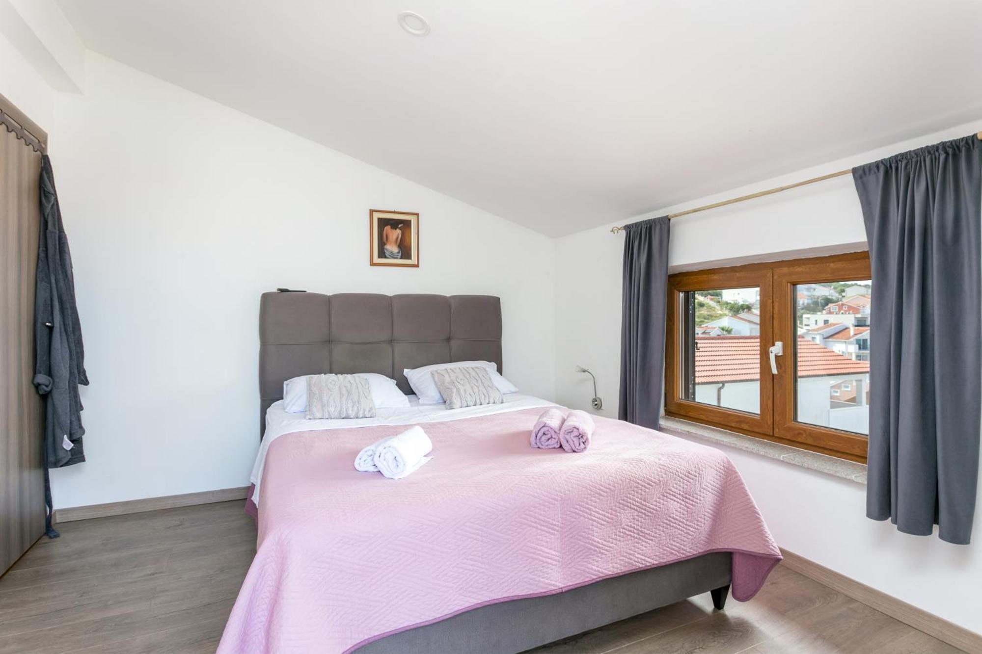Apartments With A Parking Space Mastrinka, Ciovo - 4324 تروغير الغرفة الصورة