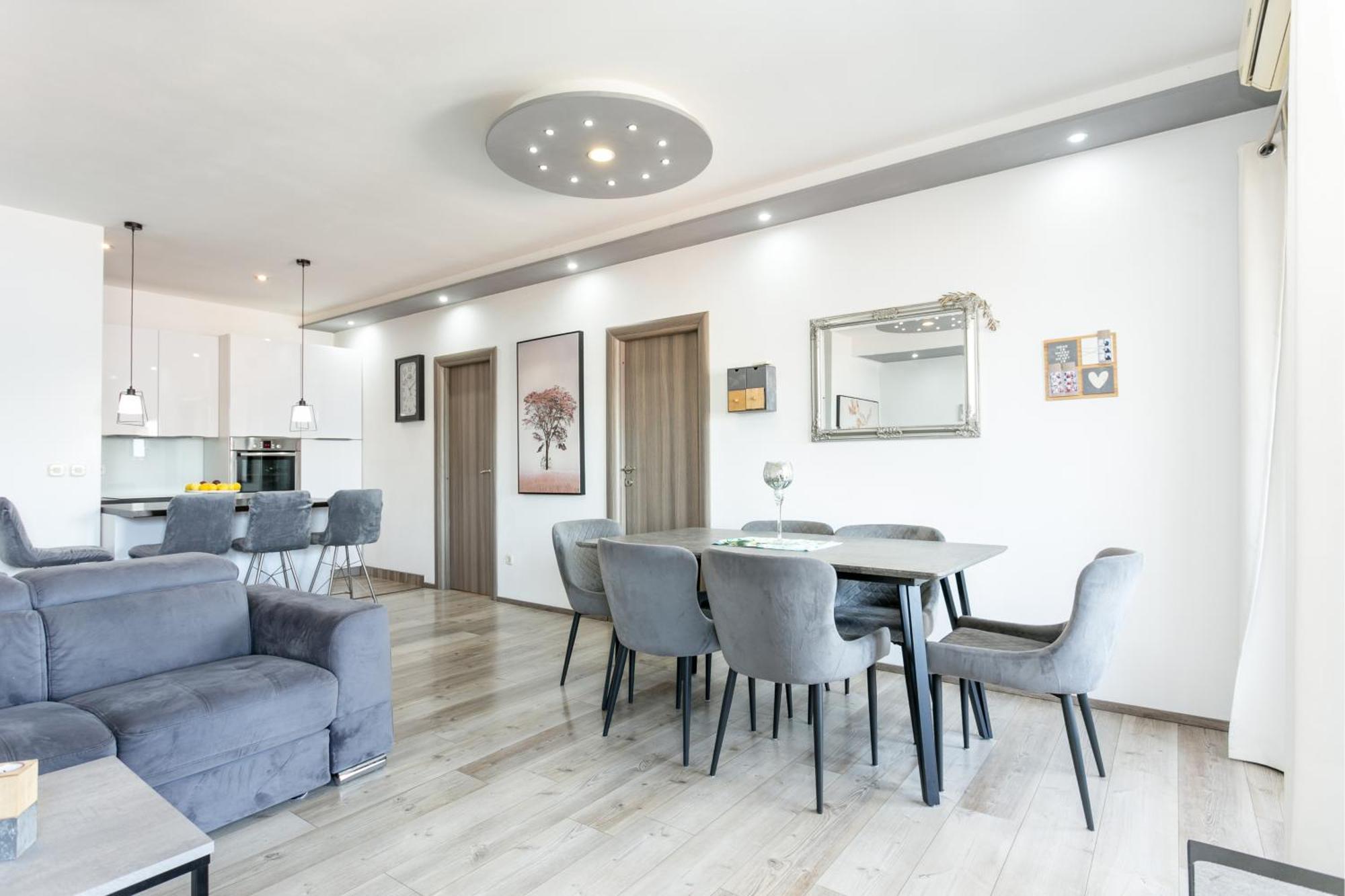 Apartments With A Parking Space Mastrinka, Ciovo - 4324 تروغير الغرفة الصورة
